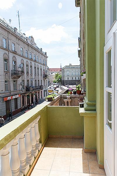 Apartment Vozle Teatra Opery I Baleta Lviv Exterior foto